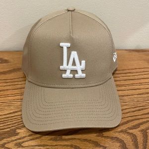 Tan Los Angeles dodgers New Era adjustable hat